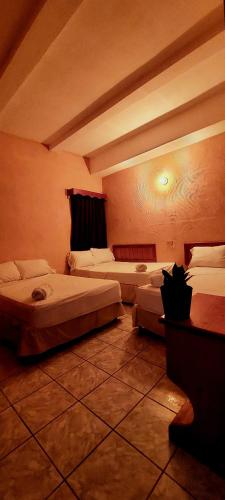 Natz Hotel in Flores