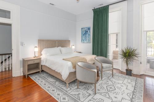330130262 Bellwether House