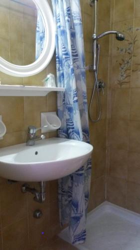 Hotel Augusta Garnì - image 13