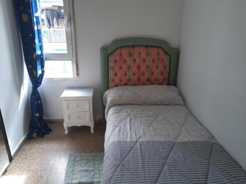 Room in Guest room - Peaceful accommodation in Madrid near Atocha BnB Coslada