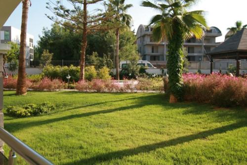 Tropicana G 2, 3 bed ground floor home on corner position in a 5 star community