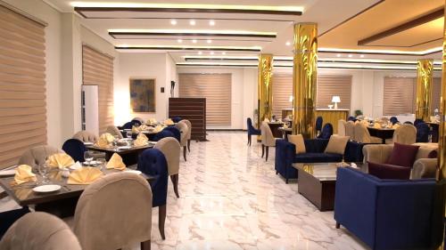 Swat Palace Hotel By Northin - 레스토랑