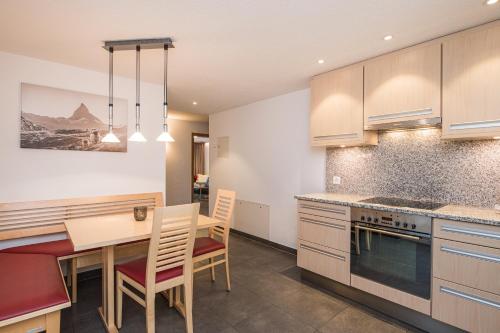 Apartment Matterhorngruss - image 8