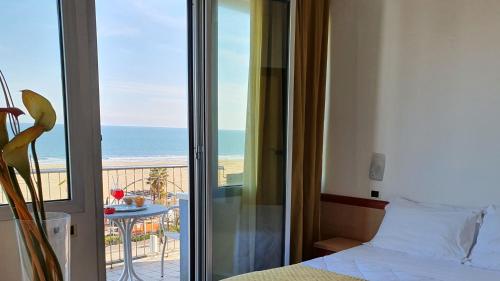 Camera doppia o twin, vista sul mare