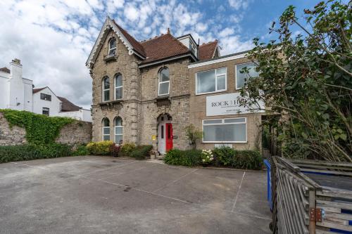 Rock House Bed and Breakfast - Accommodation - Maidstone