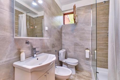 Viesnīcas āriene, Eco Secluded apartments Zabodarski in cunski