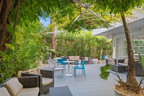 ระเบียง/ชานเรือน, บลู ซี ปิสซิส - สําหรับผู้ใหญ่เท่านั้น (Blue Sea Piscis - Adults Only) in อัลกูเดีย