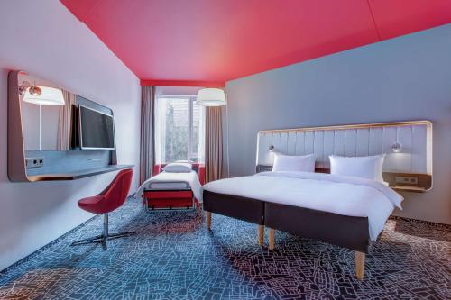 1 queen bed