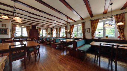 Étterem, Hotel Gasthof Lachner in Schwabhausen