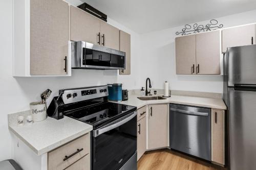 Beautiful Ski-in Ski-out Condo Located On The Eagle Point Resort! condo in บีเวอร์ ยูท่าห์