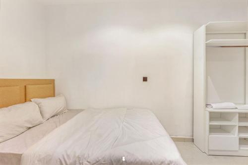 Venus- 3 bedroom terrace in Lekki phase 1 by Ascot Apartment