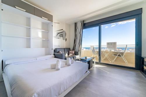 Stay In Riscal 3