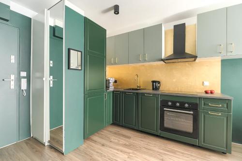 Deluxe Apartment image 8