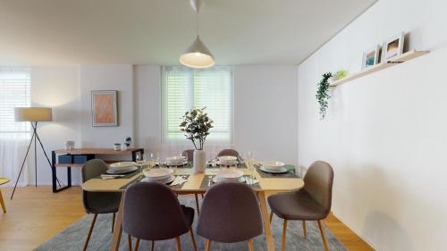 Létesítmények, Superbe modern apartment in city center in La Chaux-de-Fonds