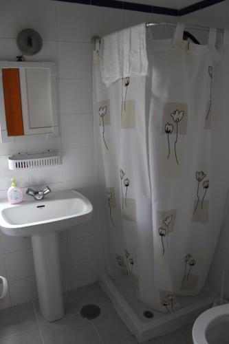 浴室, 艾爾館車旅館 (Pension El Guanche) in 弗龍特拉