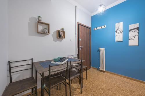 One-Bedroom Apartment image 7
