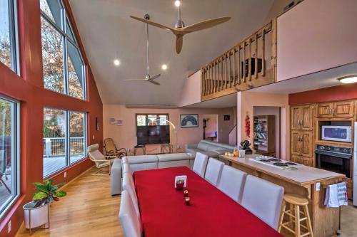 Lake Cumberland Home with Deck and Water Access! in Jellico (TN)