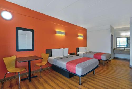 Motel 6-Seaford DE - image 2