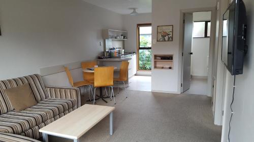 阿卡罗阿海滨汽车旅馆