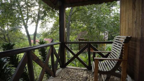 Cabañas Toniná Kayab