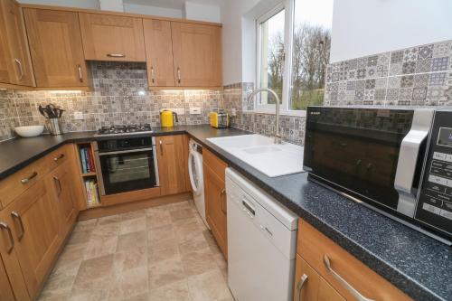 12 Kel Avon Truro - image 10