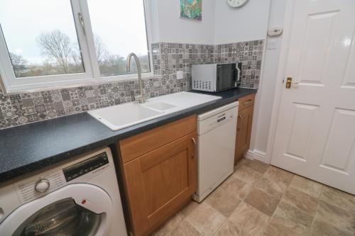 12 Kel Avon, Truro (foto 6)