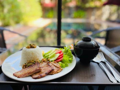 Eten en drinken, Angkor Tiger Resort in Siem Reap