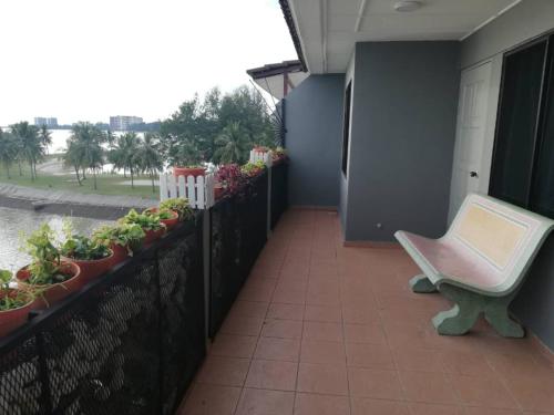 Balcony/terrace, Aurora lights Apartment in Taman Haji Zainal