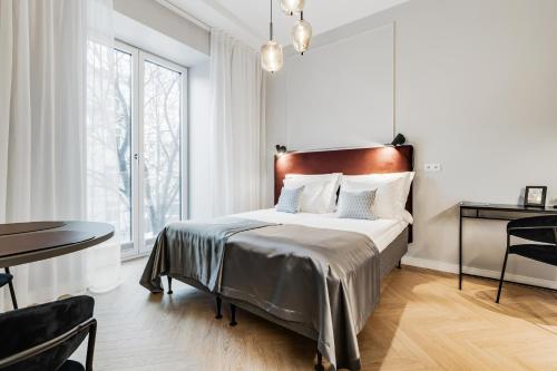 Bob W Tallinn City Centre - Ambassador Room Type - Spacious Studio with Kitchen