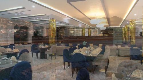 Swat Palace Hotel By Northin - 레스토랑