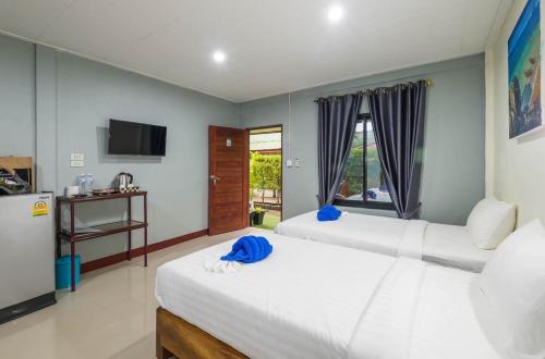 Twin Room room in Klongdao Sunset Villa