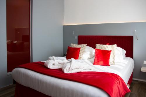 1 queen bed
