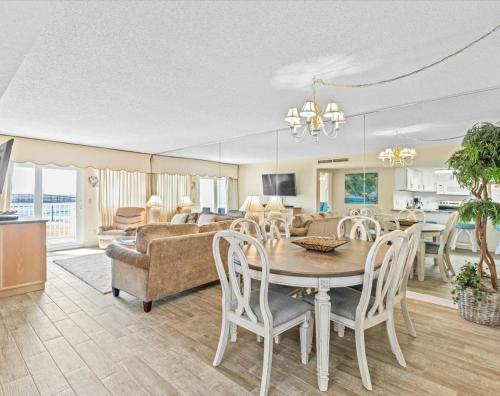 Holiday Surf & Racquet Club 118 - main image