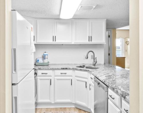 Holiday Surf & Racquet Club 118 - image 6