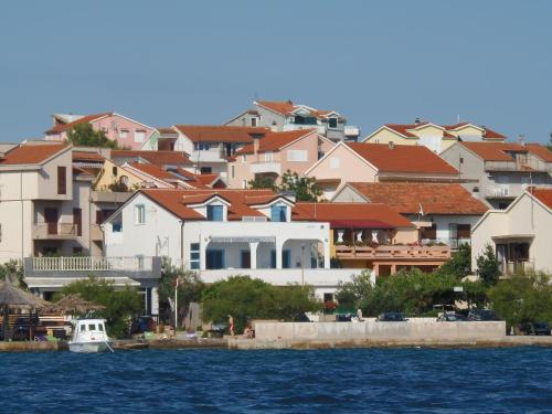 Apartments Pletikosa - image 13