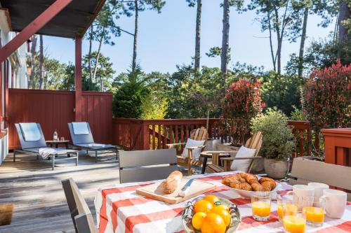 Hâvre de paix sous les pins, au coeur des Abatilles, avec sa superbe terrasse - Location saisonnière - Arcachon