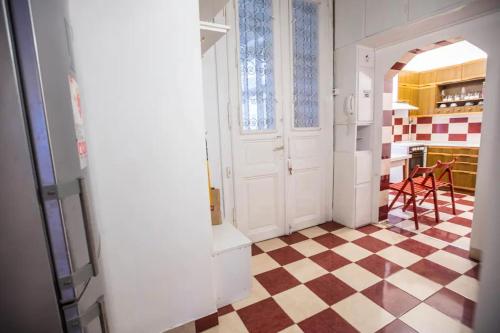 keleti apartment city center big flat bedroom private use