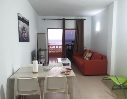 Apartamento sur vista al mar