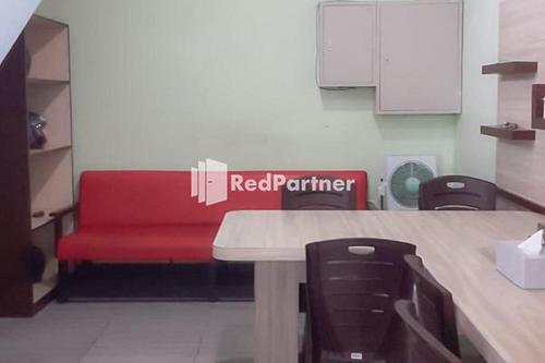 Guest House Anak Raja Pangkalan Bun Syariah Mitra RedDoorz