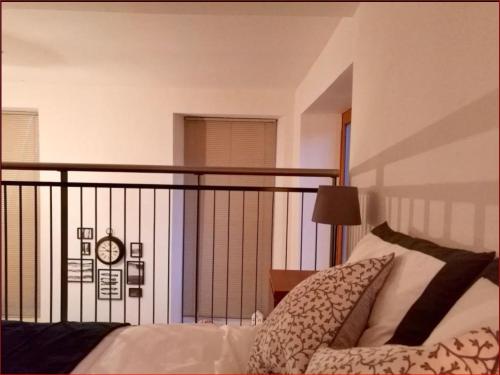 Central Mezzanine Apartment in Historic School, Edinburgh (fotografie 5)