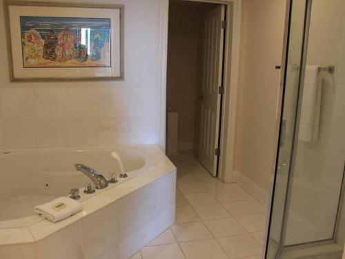 The Pass 207 condo