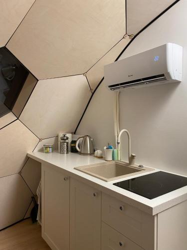 Pokemaja Nõva männimetsas Pokemaja Nõva männimetsas