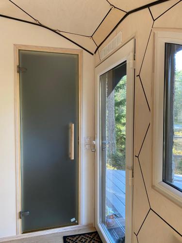 Pokemaja Nõva männimetsas Pokemaja Nõva männimetsas