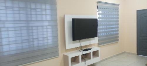 Home Stay Apartment.