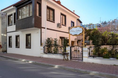 Fatma Sultan Oldtown Konak & Restaurant, Antalya