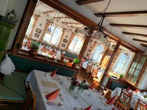 Étterem, Hotel Gasthof Lachner in Schwabhausen