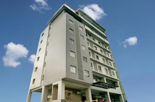 ゼレニティ ホテル アンド スイーツ9