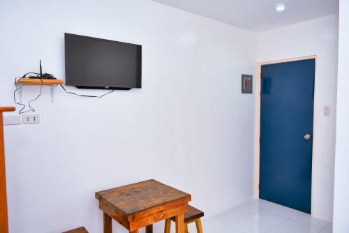 1 twin bed