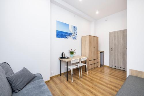 Triple Room image 4