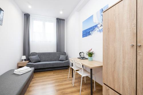 Triple Room image 6